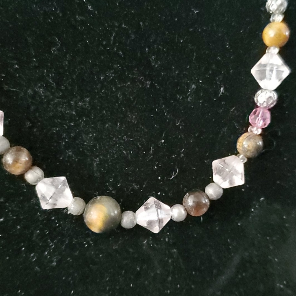 FASHION BEADS NECKLACE - Picture 2 of 4